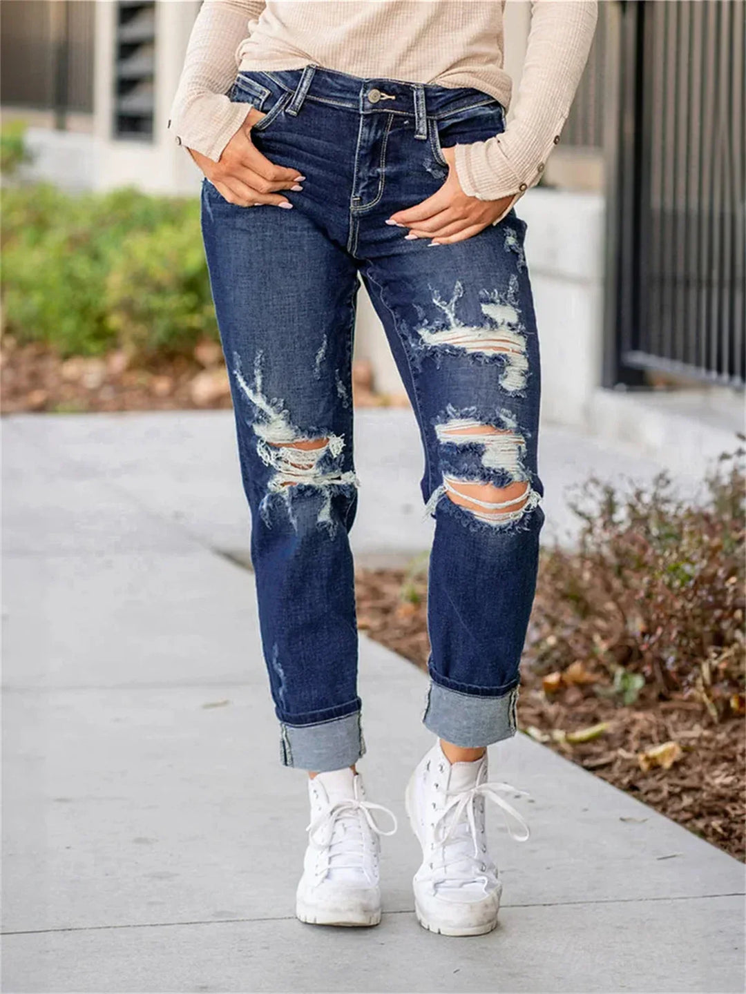 CELESTE™ - Sculpting Distressed Boyfriend Jeans