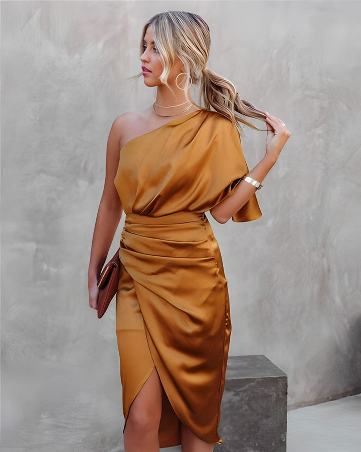 SASKIA™ | Elegant Dress with a Slit