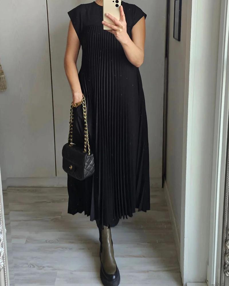 CELESTE™ - Pleated Pocket Maxi Dress